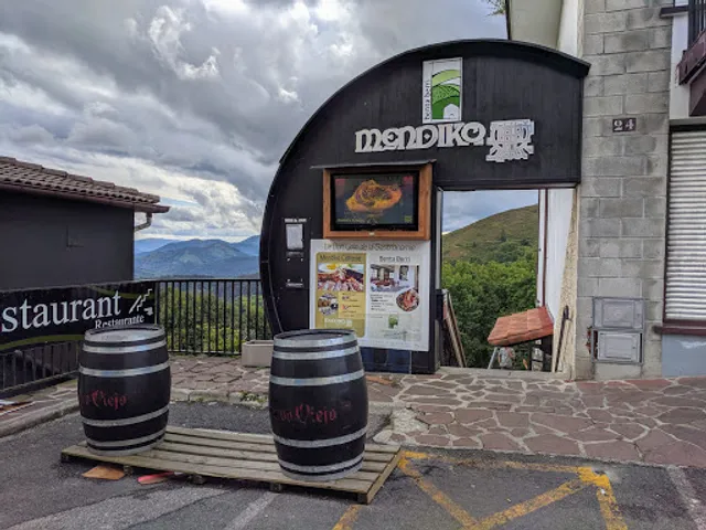 Mendiko Jatetxea • Ibardin