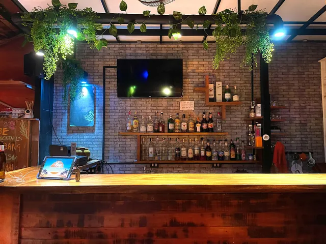 Mae Haad Tree House Bar, Viewpoint and Restaurant