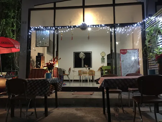 Tiki's kitchen * Thaï and E-San Food *