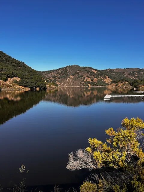 Lopez Lake Marina & Store