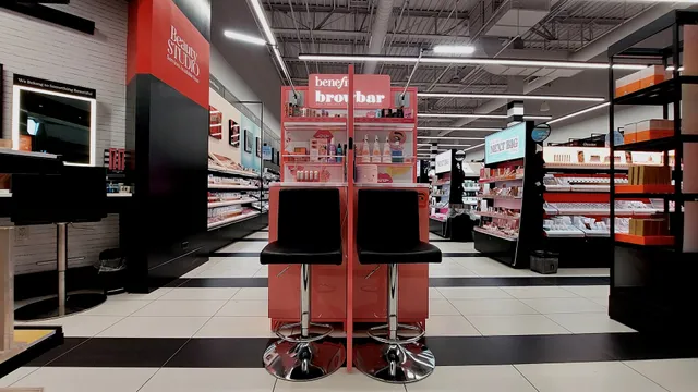 Benefit Cosmetics Brow Bar