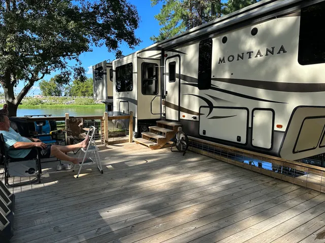 Sunset Shores On Lake Conroe