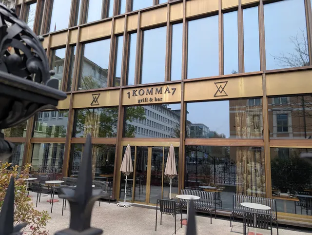 1KOMMA7 grill & bar