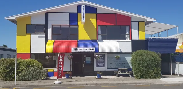 Hat Trick Lodge Backpackers