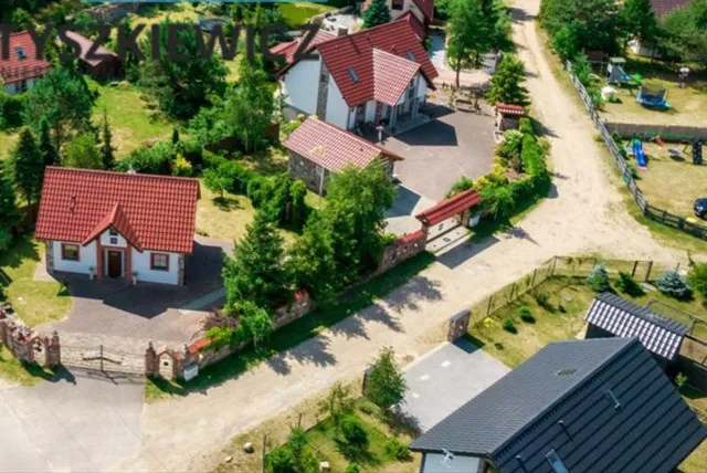 Dworek Chateau de Janauis