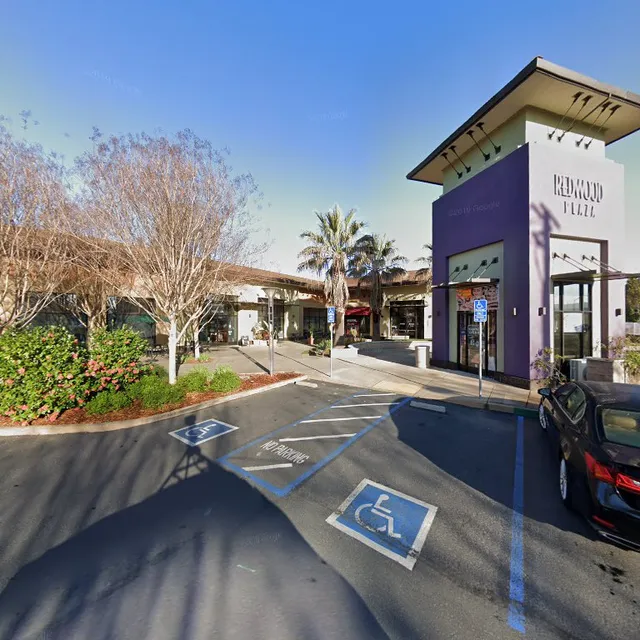 Grace Eyebrow Threading