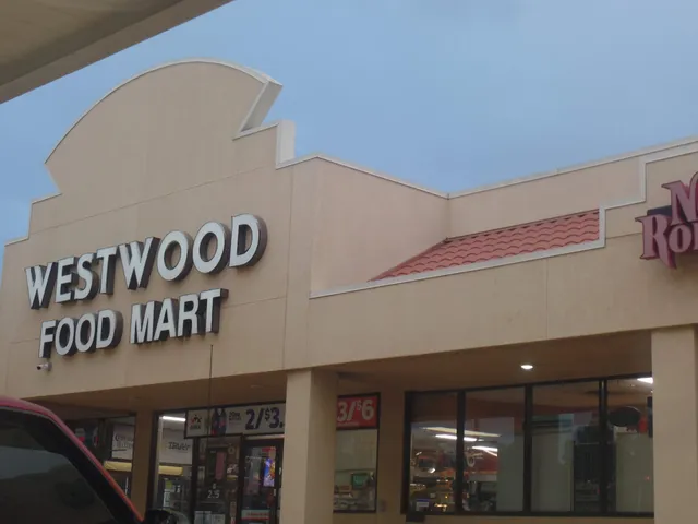 Scoops Ice Cream Shoppe