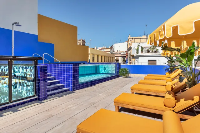 H10 Corregidor Boutique Hotel