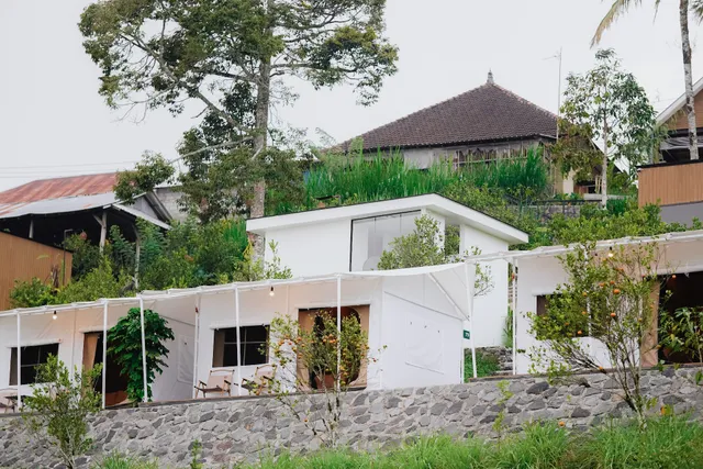 Rimbun Farm, Cabin, and Camp