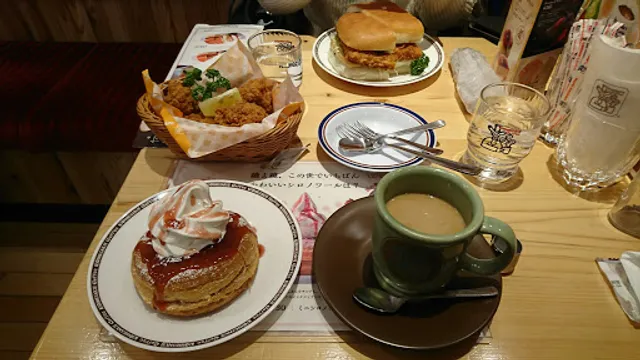 Komeda's Coffee Asakusabashi Station