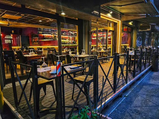 "DOC" EnoBistrot - Cruderia & Cucina