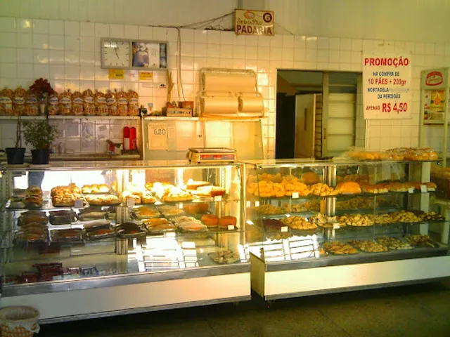 Padaria e Confeitaria Skina Pão