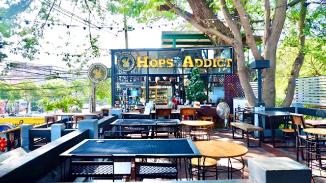 Hopf Addict Bang Saen (ฮอป แอดดิคท์ บางแสน)