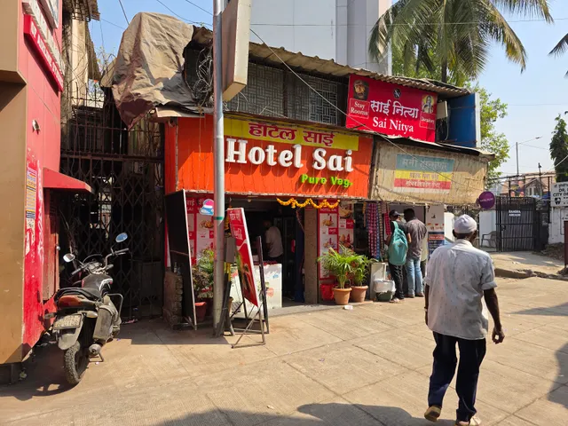 CLASSY AC DORMITORY Male Only