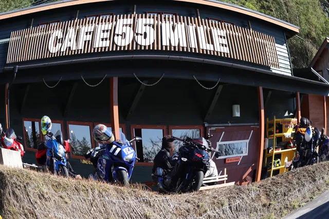 ライダーズカフェ55マイル