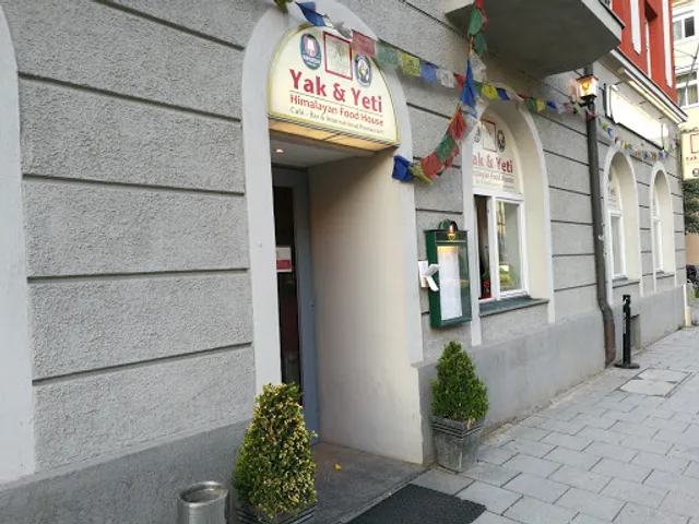 Yak & Yeti Himalayan Food House