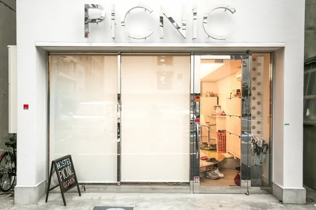 Picnic Hostel Osaka
