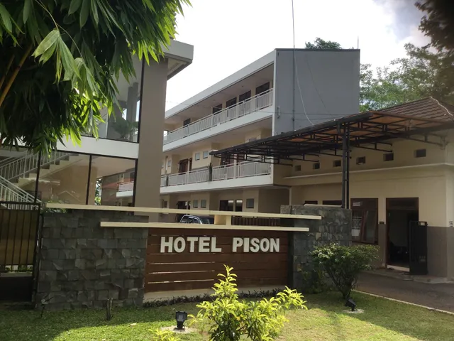 Hotel Pison Wonosobo