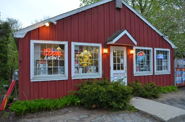 Rogers Lake Liquor Shop