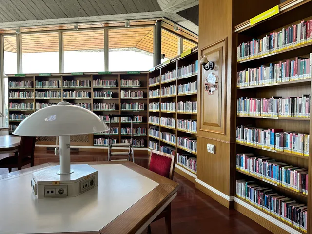 İBB Atatürk Kitaplığı