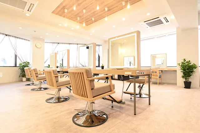 little×nene池袋西口【リトル ネネ】