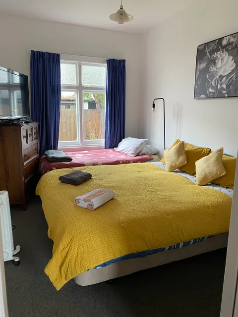 INTREPID Bed and Breakfast Christchurch