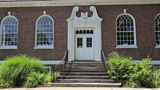 Metuchen Borough Public Library