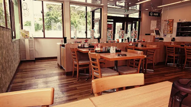 Yoshinoya Uruma Shilinkawa