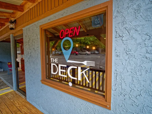 Waypoint Cafe & Marina