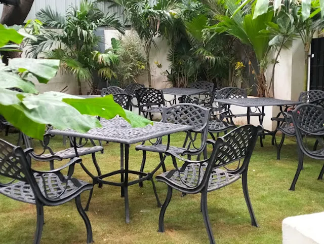 Exotic Food Company - Cafe & Restaurant