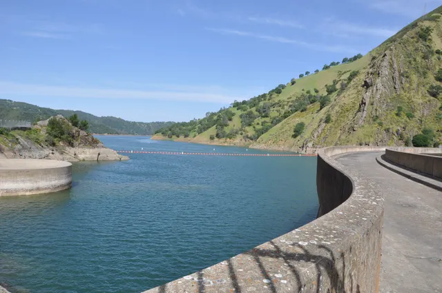 Monticello dam