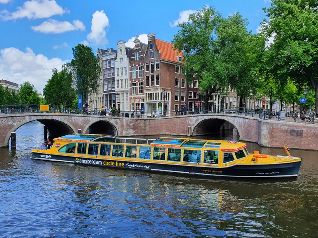 Amsterdam Circle Line - Canal Cruises