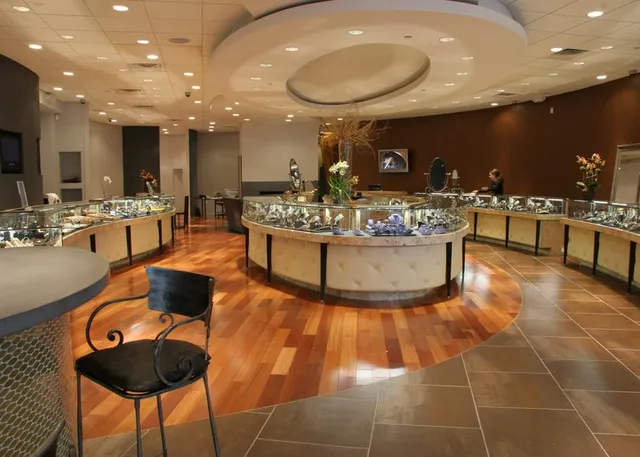 Leo Fasseas Jewelers