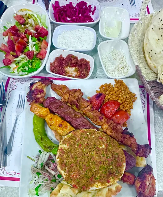 82 Fethiye Kebap ve Pide Gaziantep Lezzetleri