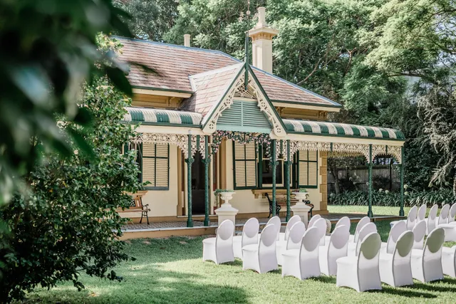 Laurelbank Willoughby