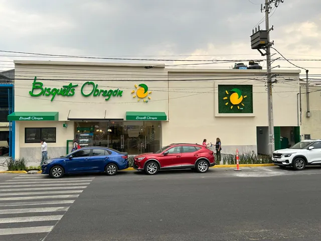 Bisquets Obregón - Unidad Bosque de Aragón