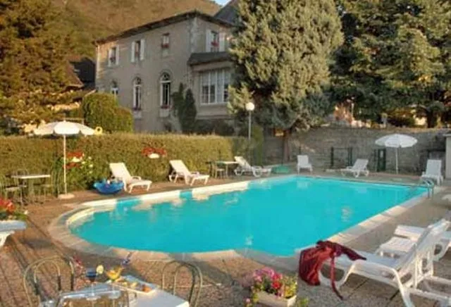 Château des Comtes de Challes