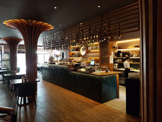 Okami Sushi & Restaurant