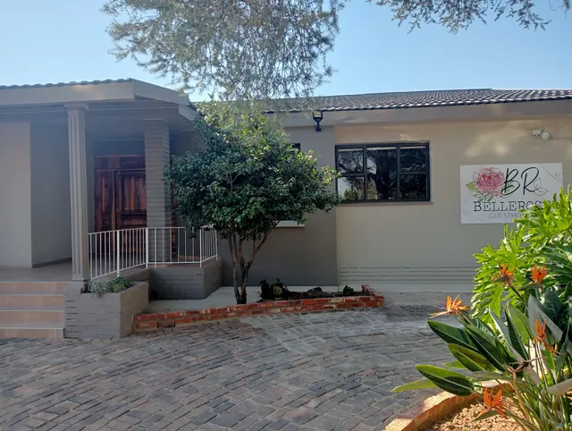 Bellerose Guest House