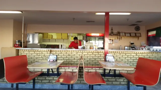 T & M Pizza Italian Restaurant