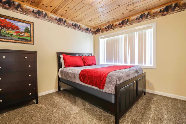 Gridley Inn & RV Park