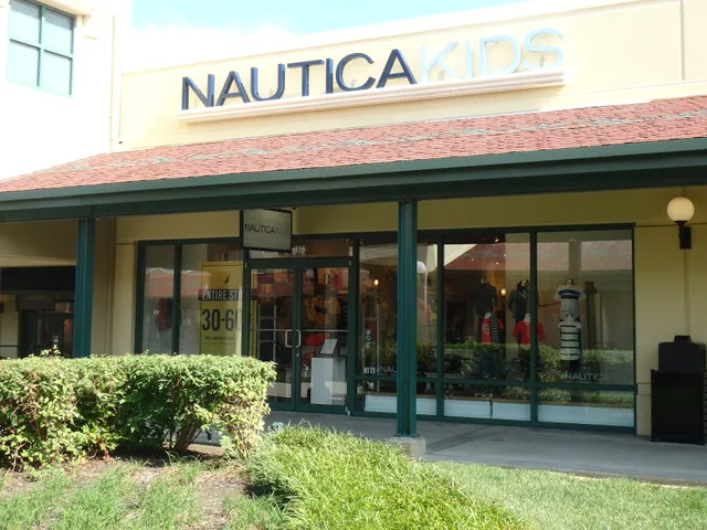 Nautica
