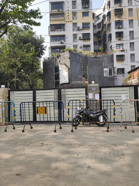 Diamond Tower Apartment