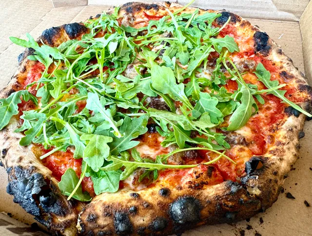 The Wolves Den Pizzeria