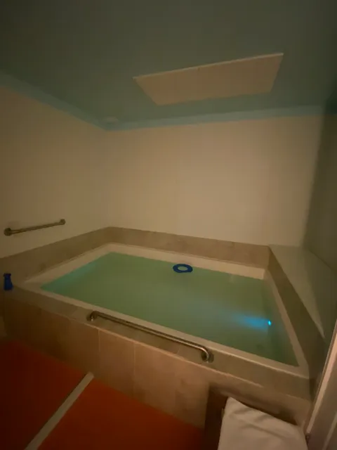 Float Atlanta - Float Therapy and Massage