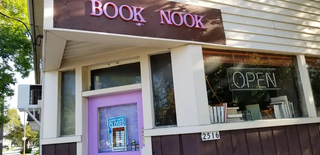 THE BOOK NOOK OF MANITOWOC, LLC