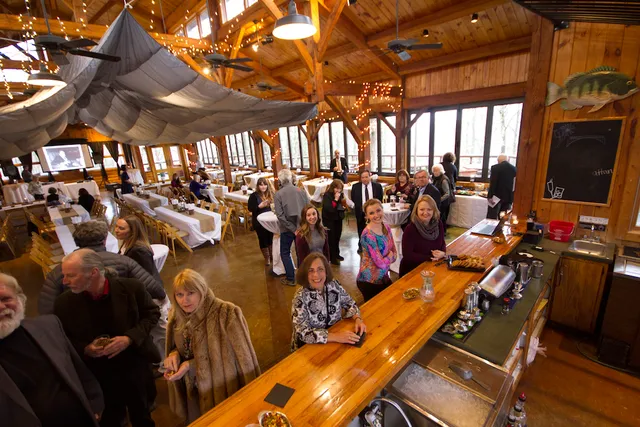 Smokey's On The Gorge