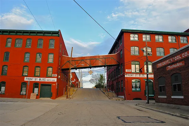 Julie Riley Art Gallery & Art Studio