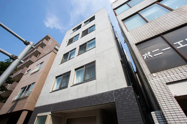 Laffitte Hirai Condominium Hotel