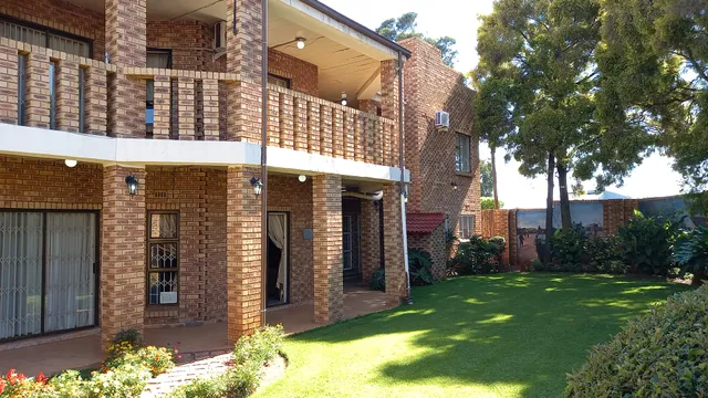 Lapeng Village Guesthouse